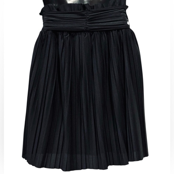ZARA, Pleated Paperbag Mini Skirt With Bow, Medium, Black - Picture 5 of 7